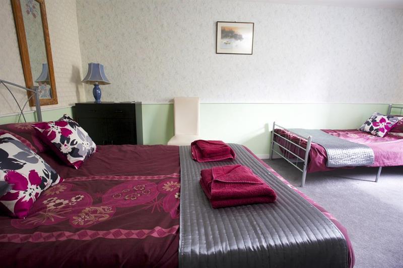 St Ronan'S Hotel Innerleithen Esterno foto